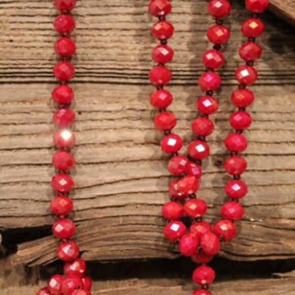 Vintage Raspberry red faceted beads Necklace - Picture 1 of 3